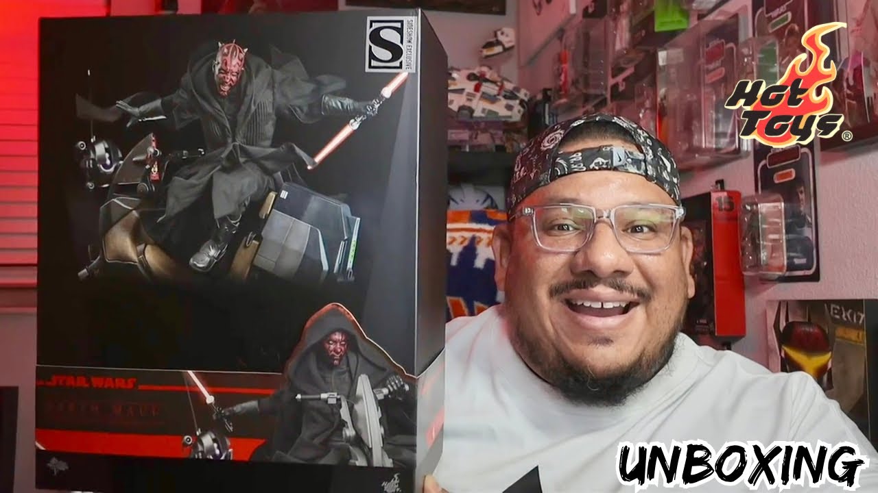 I waited 26 years for this Darth Maul Hot Toys