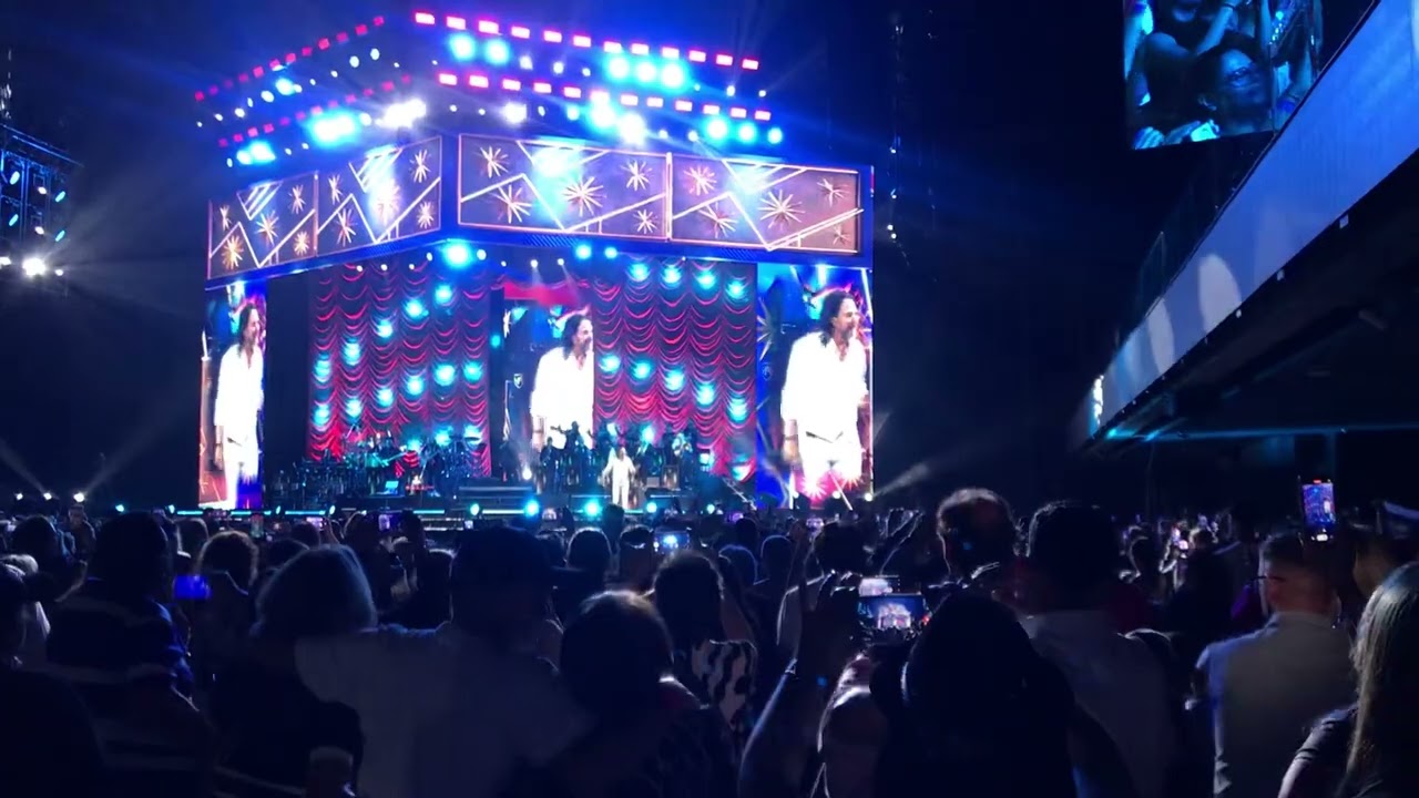 Marco Antonio Solís-28/10/23 en Movistar Arena- Buenos Aires
