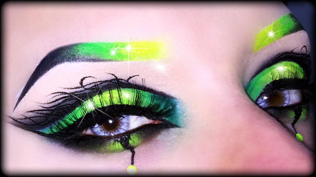 Sexy Dark Cut Crease - Neon Makeup Tutorial ft. BambolaMalefica (Halloween 2015)