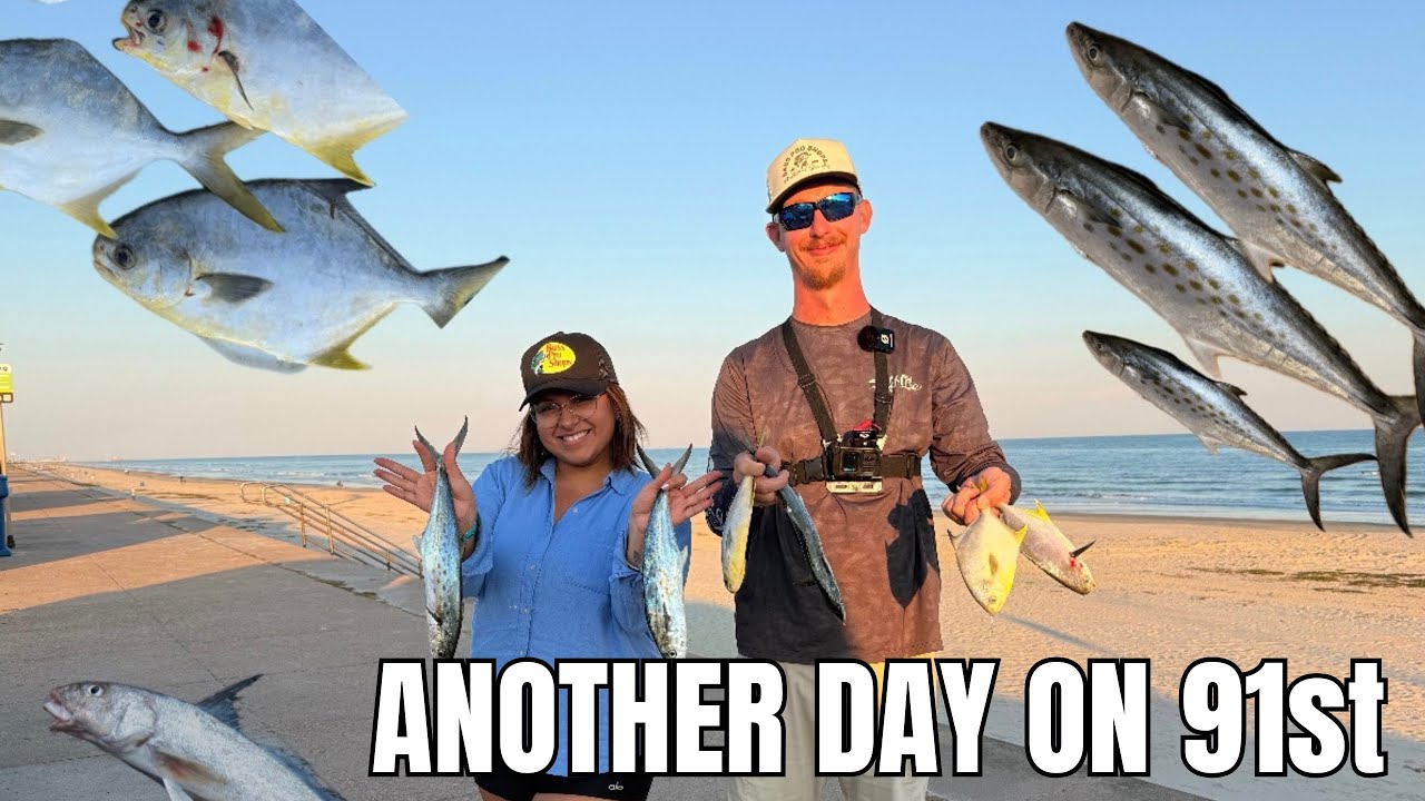 SPANISH MACKEREL BITE is ON | Catching Spanish Mackerel & Pompano on Galveston's 91st Street Pier!