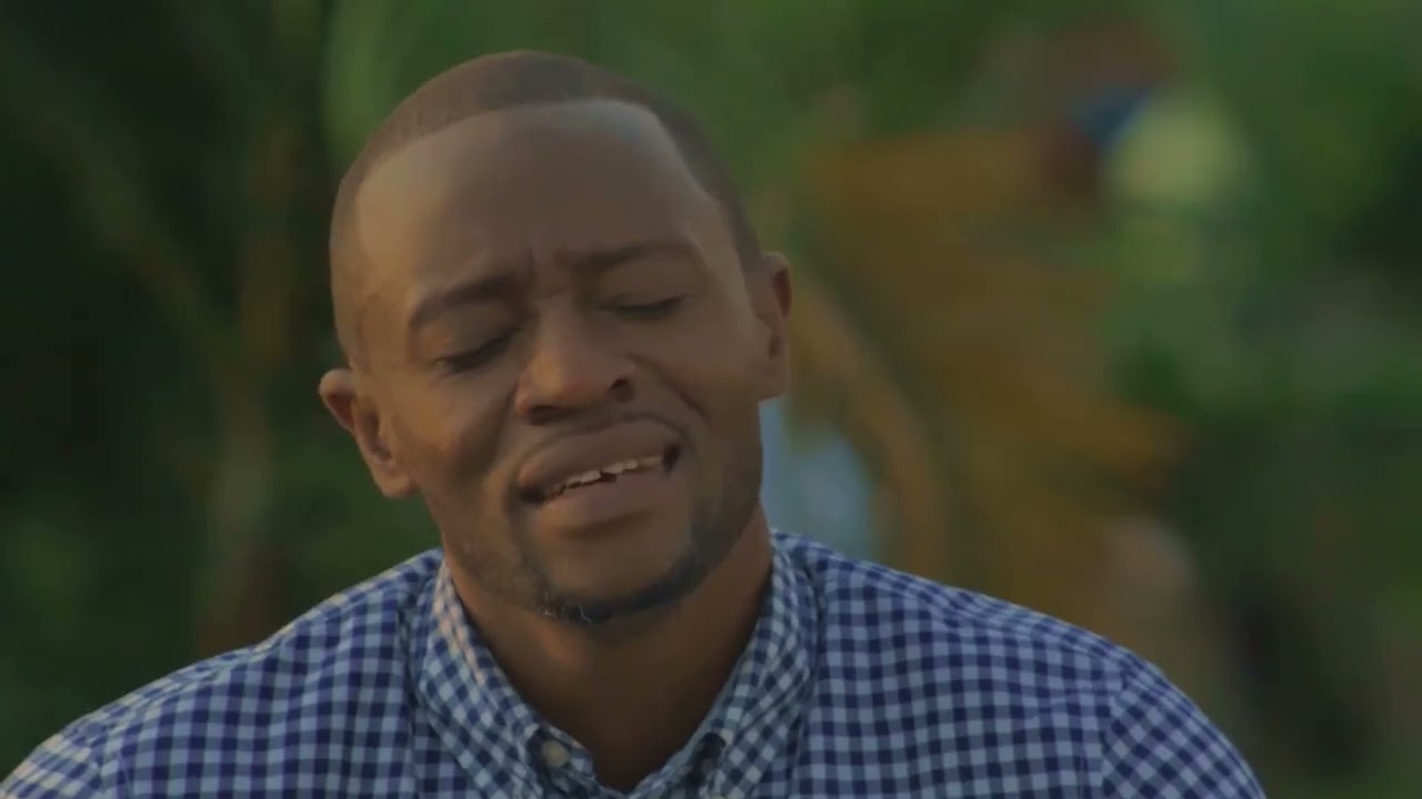 UNION SACREE SARAH MUAMBA Clip Officiel