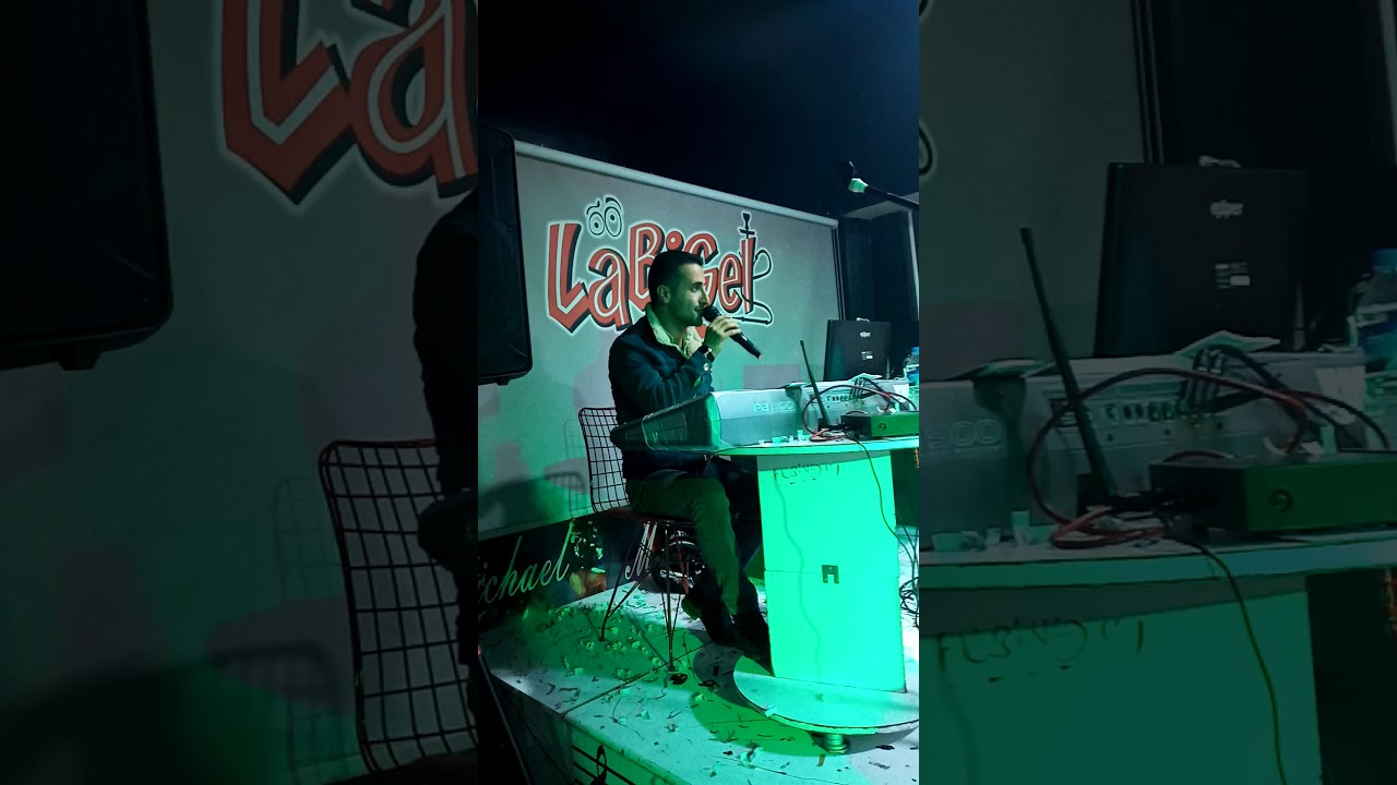 Erdi özden öleydim yar ben öleydim