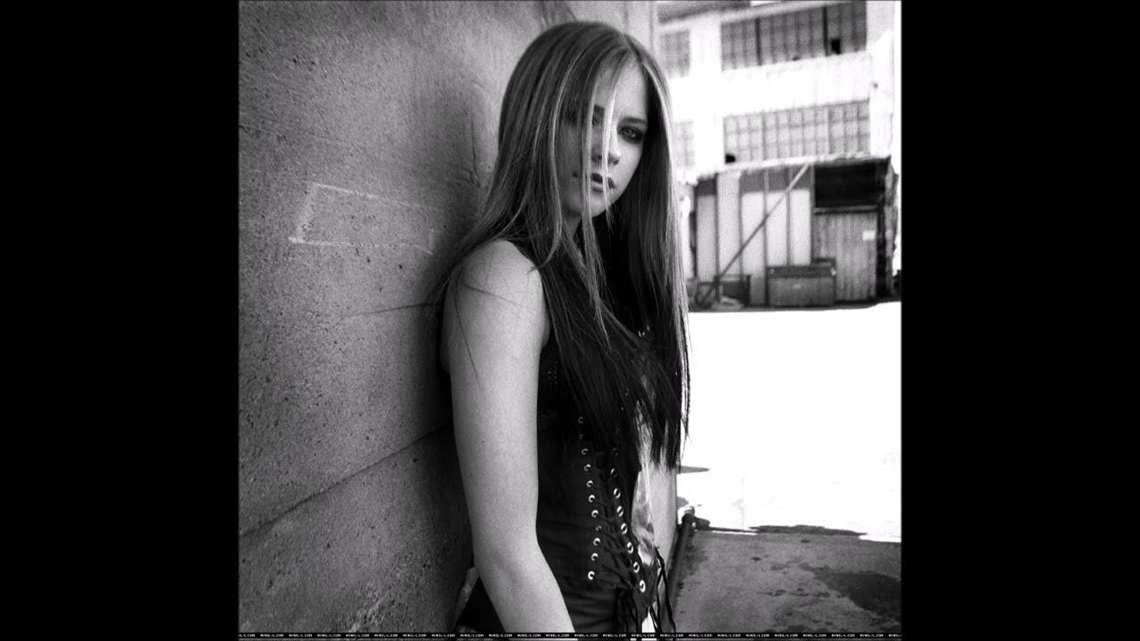 Avril Lavigne - Forgotten Live Version (Instrumental)