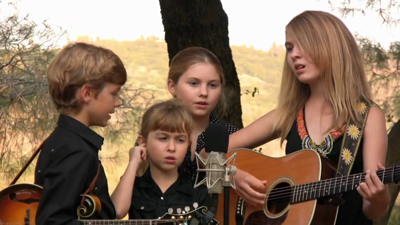 Anderson Family Bluegrass - Get Down On Your Knees and Pray