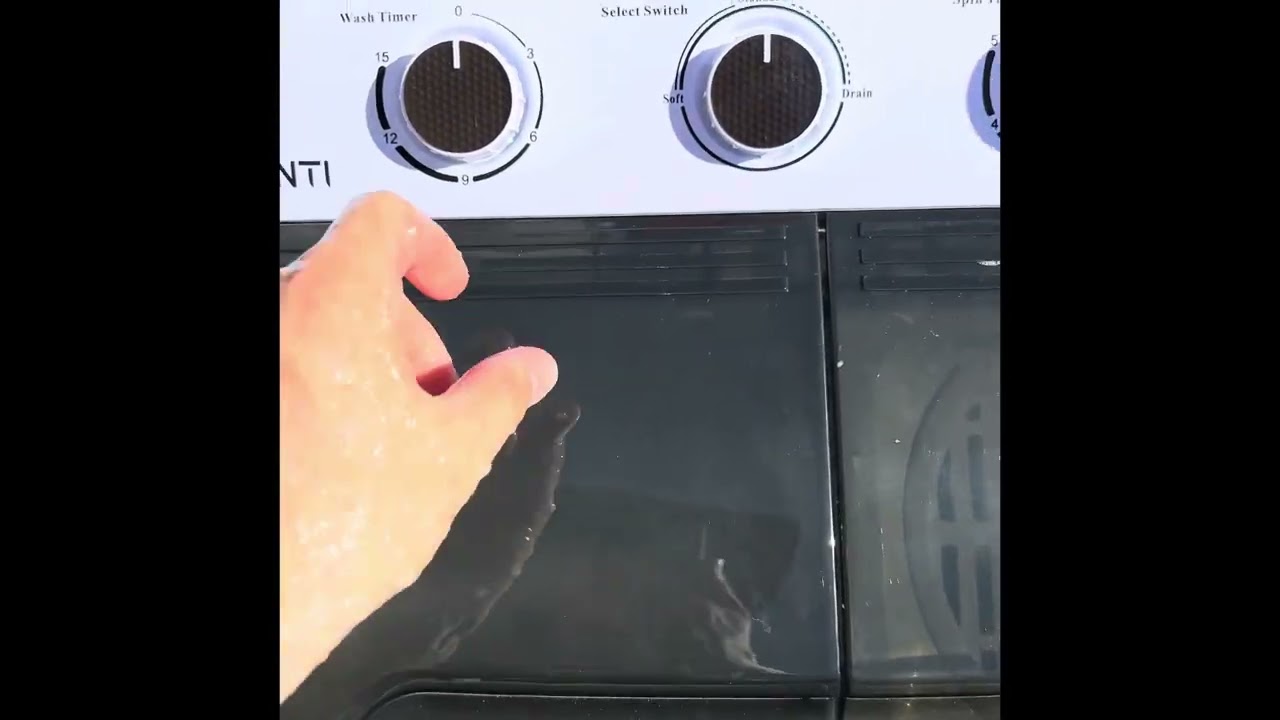 A quick overview and review of this awesome little washing machine!