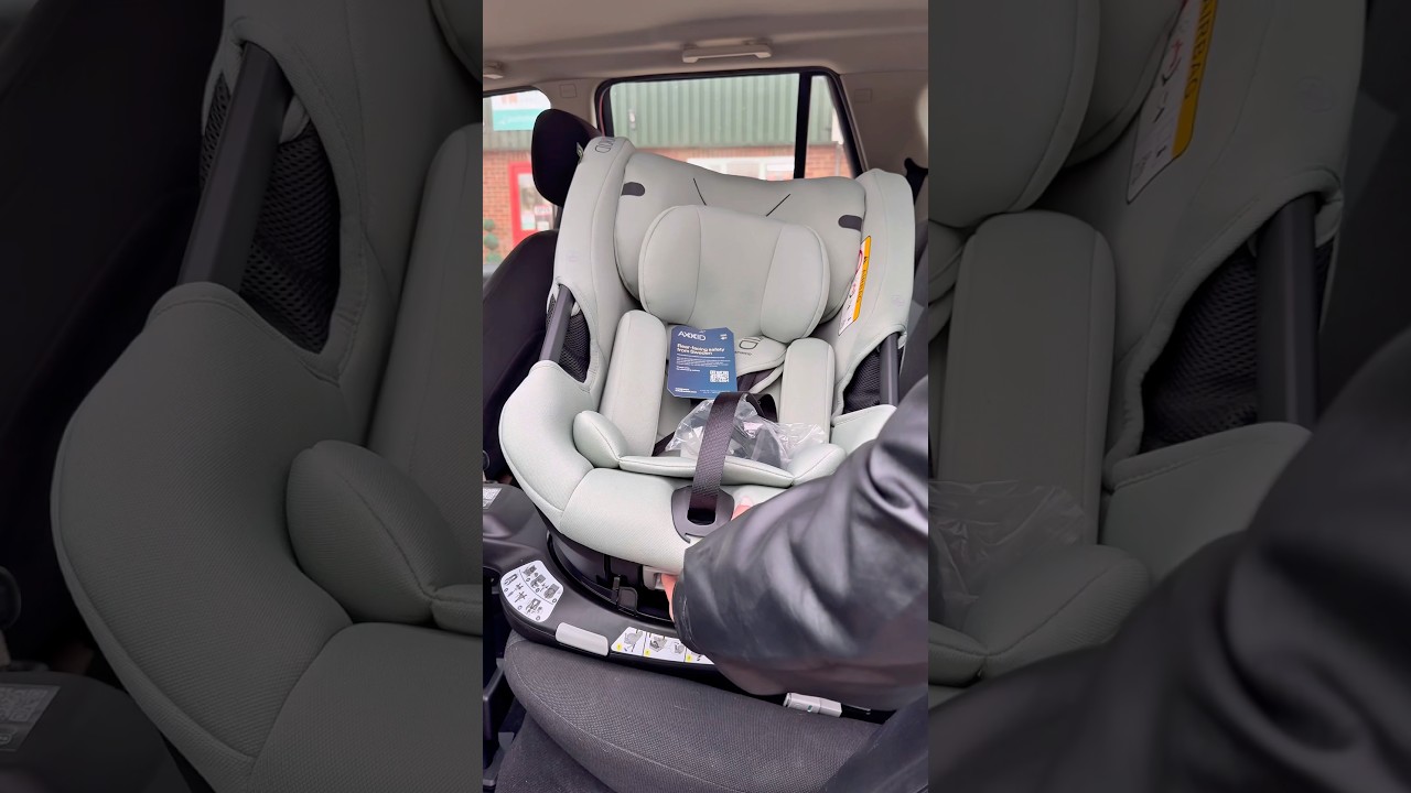 Вот как установить автокресло AXKID SpinKid 2. #axkid #isofix #howto #carseatinstallation #carseat