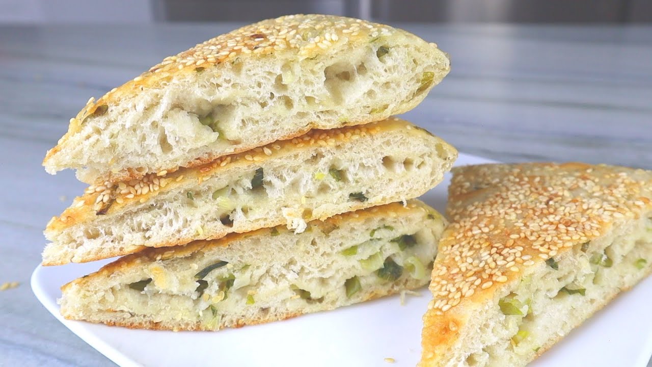 免揉发面葱油饼，外酥里软。Scallion Pancake/bread! No-Knead No Oven! The most delicious I've ever Eaten!