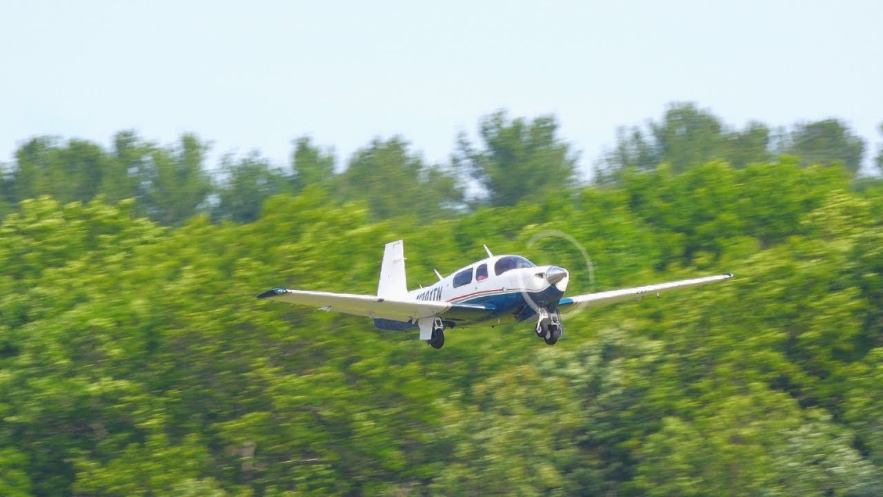 Mooney M20J Takeoff [4K Video]