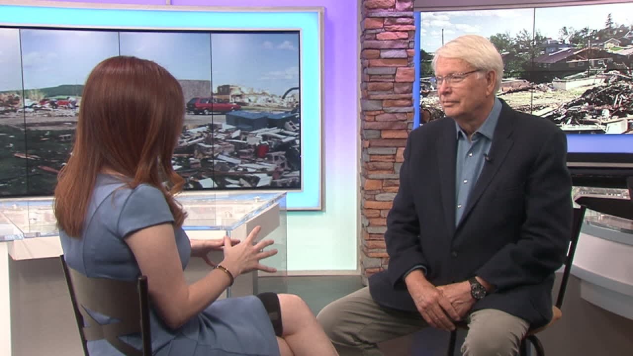 Former WKOW meteorologist Terry Kelly talks about the F5 Barneveld tornado and what he saw covering