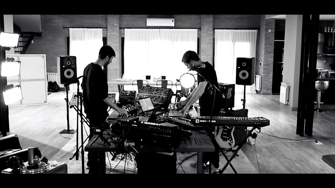 The long return - Juan Hansen & Sidirum live at Garage 433