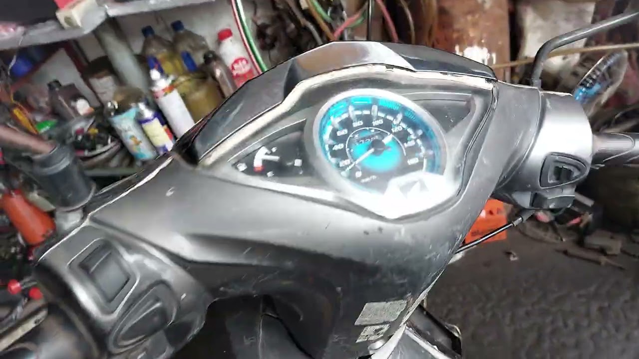 XE FUTURE 125 FI ĐI HỤT GA, KHÓ NỔ MÁY