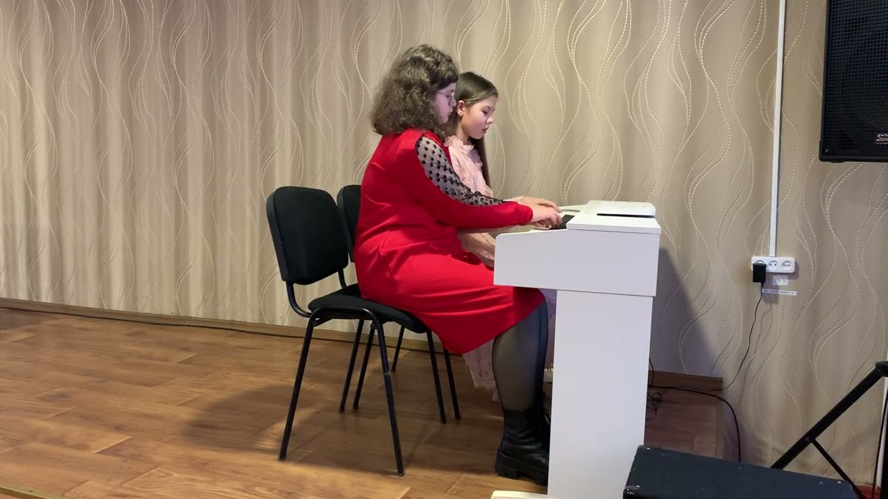 Х. Кузняк. Регтайм Вабанк. Виконують Мухіна Владислава, Лукіна Марина.