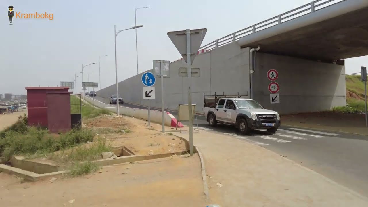 ABIDJAN – Yopougon Selmer - Les Impôts - Le Score - LE 16E ARRONDISSEMENT - LE PONT (CÔTE D'IVOIRE)
