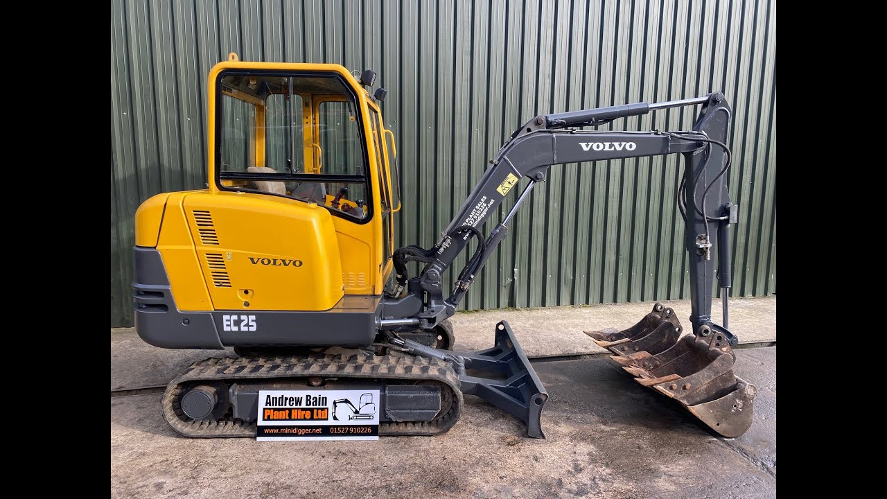 VOLVO EC25 MINI EXCAVATOR. SOLD