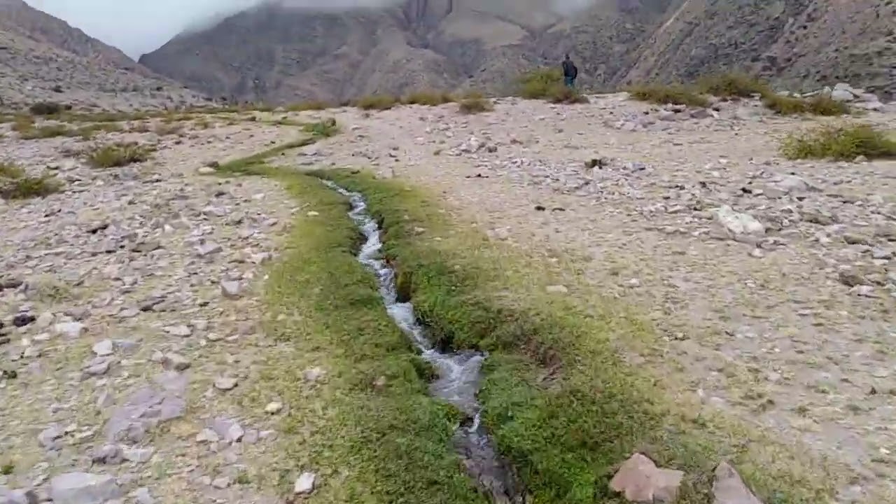 Tumbaya Grande, Jujuy.Toma de agua de vertientes de alta monta&ntilde;a