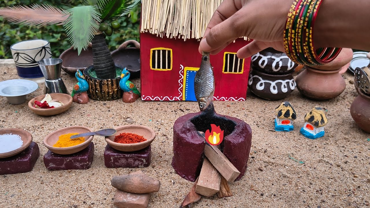 Tiny kitchen Fish curry Recipe 🌶️||Spicy Fish Fry|@SADIAMINIATURE 
