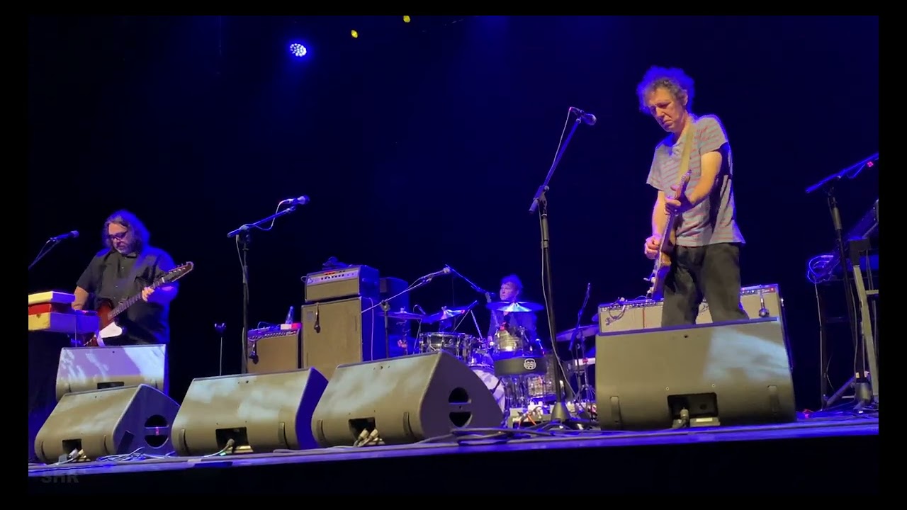 Yo La Tengo - Decora @Warner Music Station Príncipe Pío, 2-mai-2023 (4K)