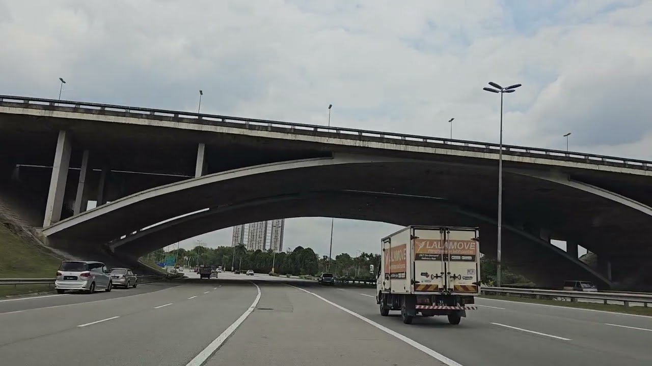 Driving around Selangor Malaysia 2026