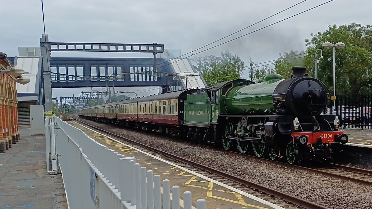 61306 Mayflower Steaming Around The Thames Valley & Chiltern Hills.