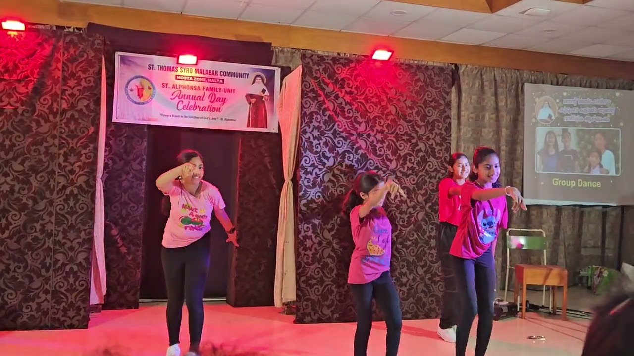 Dancing with my Friends ❤️😍