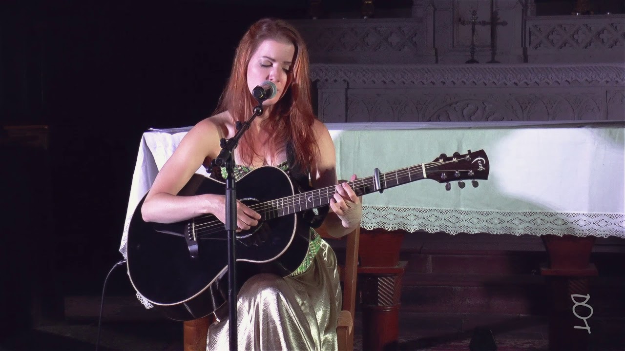 Lynn Hilary sings If by Bread in Eglise de Rochetaillée