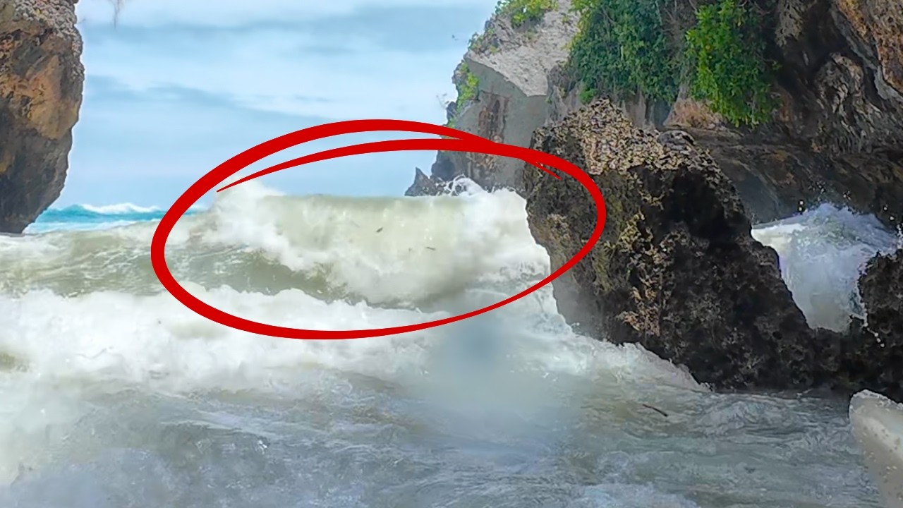 Uluwatu Höhle hat uns zu viel Angst gemacht | Surfing Comeback