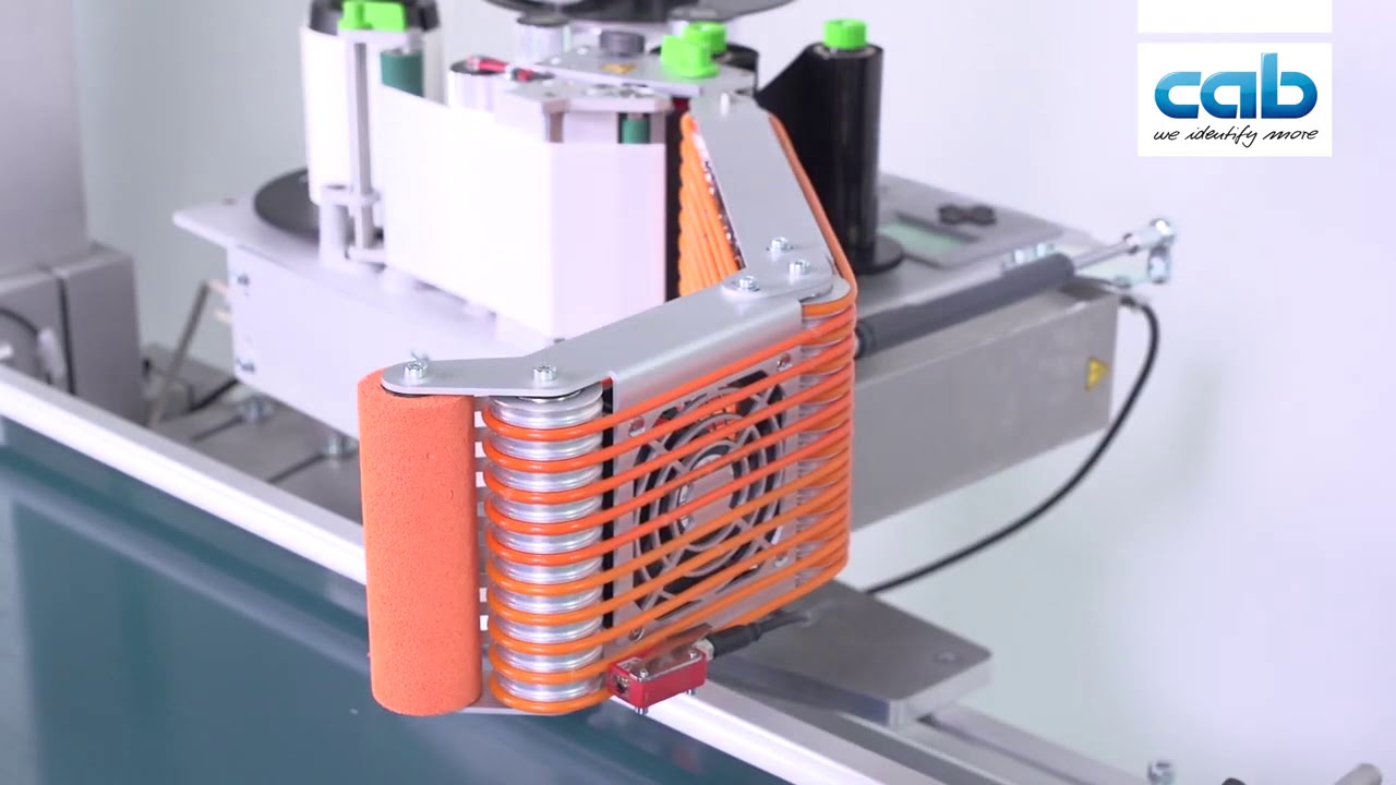 Corner wrap labelling using cab hermes+ 5414 applicator