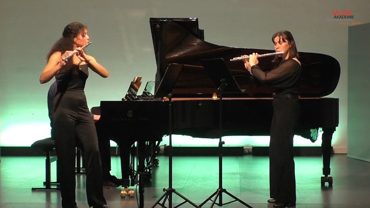 Liya und Suzie spielen Andante und Rondo Opus 25 von Albert Franz Doppler #tollgespielt