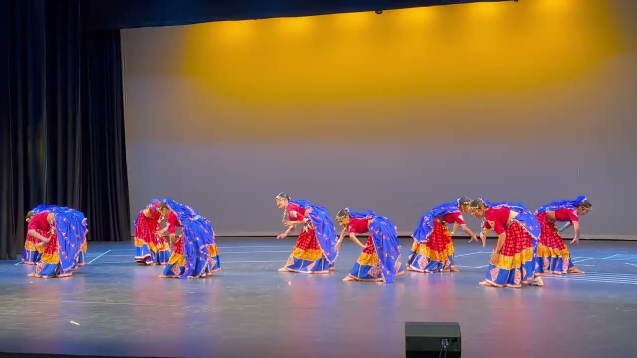 Chamma Chamma - Angelina & friends (VPAC)