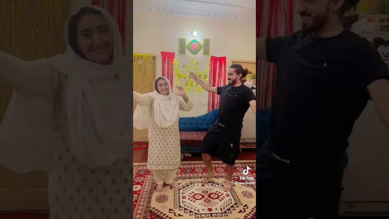 Dance On Brushki song Mom And Son 