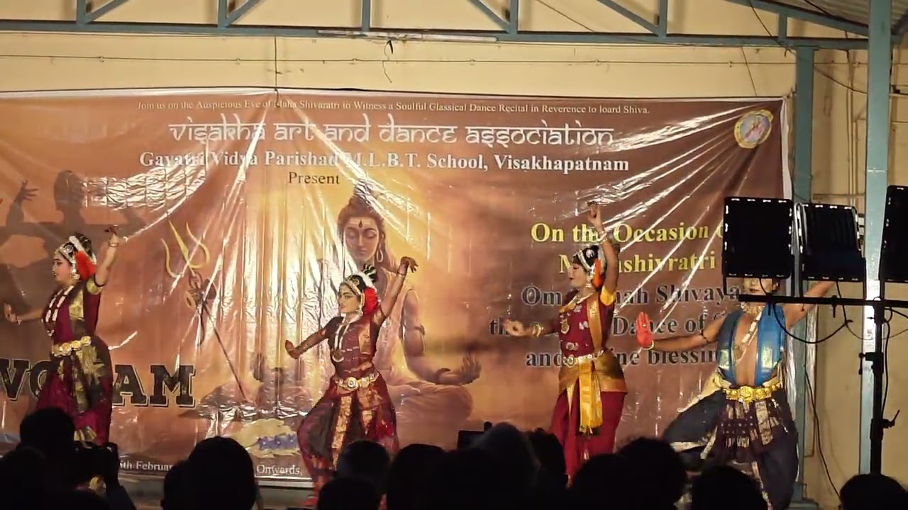 Shivarathri shivoham program conducted by Gayathri vidyaparishath in vizag