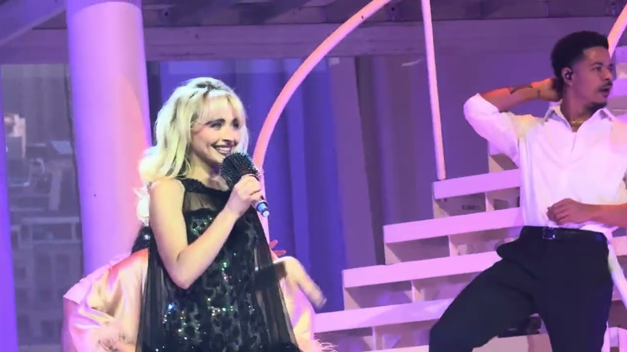 Manchild - Sabrina Carpenter (LIVE PITTSBURGH)