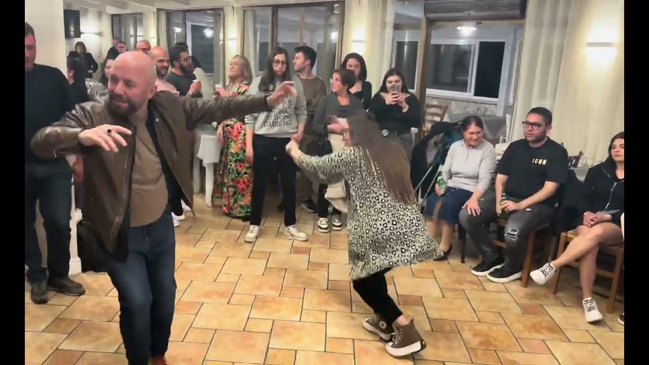 Tarantella ballata in Calabria: Locri  (Videoclip)