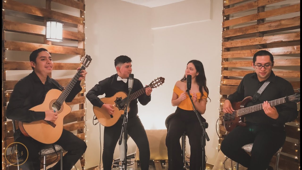 Estoy Enamorada - Thalia, Pedro Capó (Cover Naty Vinueza & El Requinto Baldeón)