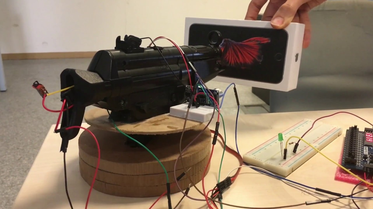 Bilkent University EEE-102 Project: Target Following System / Serkan Öztürk