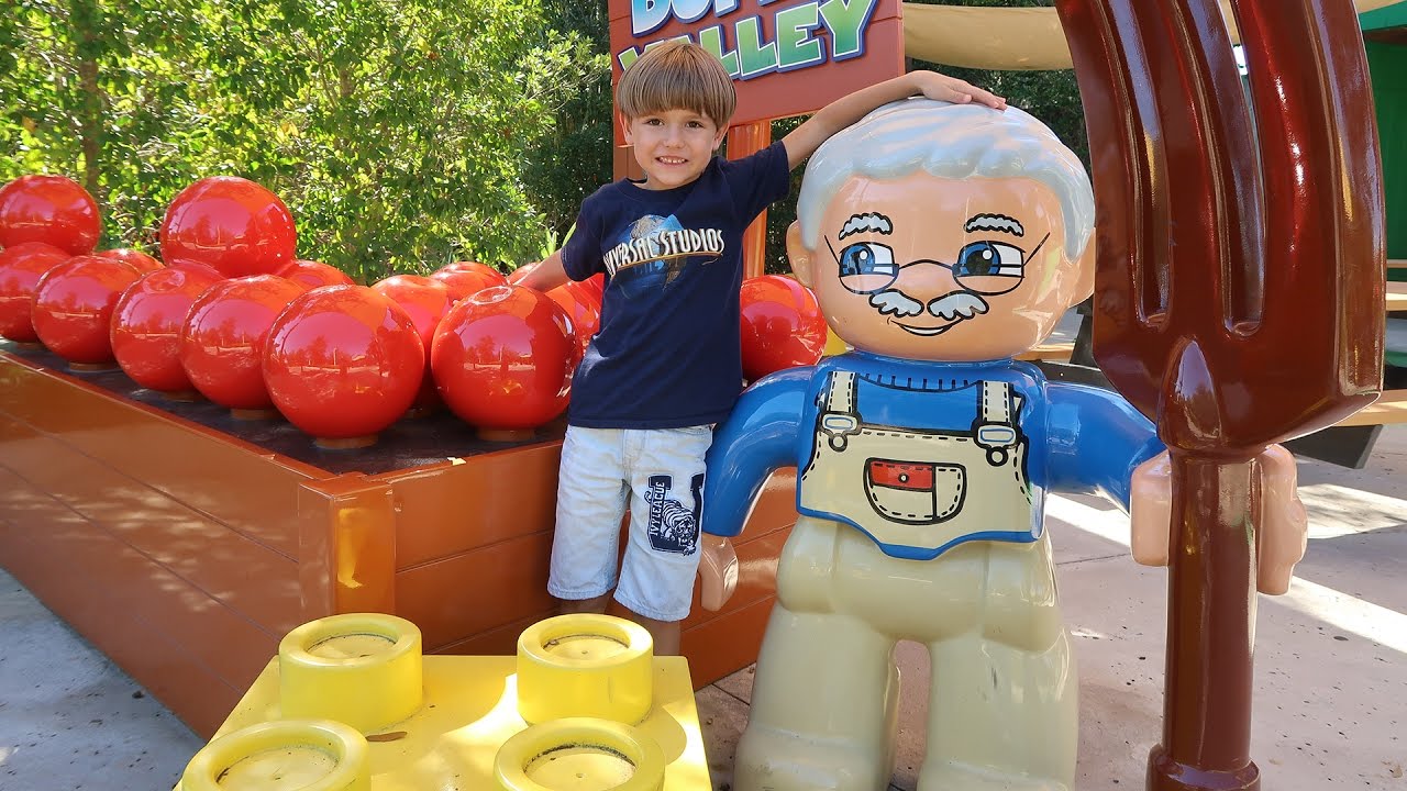 Lego Duplo Land Fun at Duplo Valley