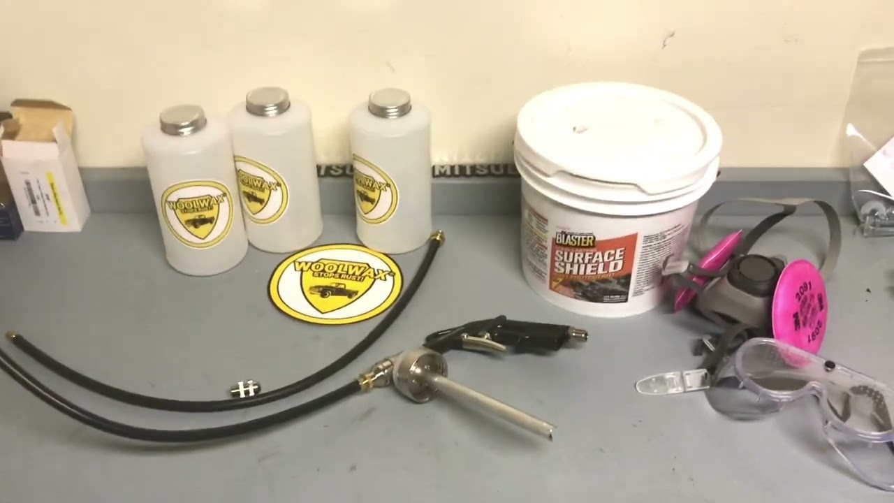 Самостоятельная очистка автомобиля от ржавчины с помощью Surface Shield от PB Blaster, защита гру...
