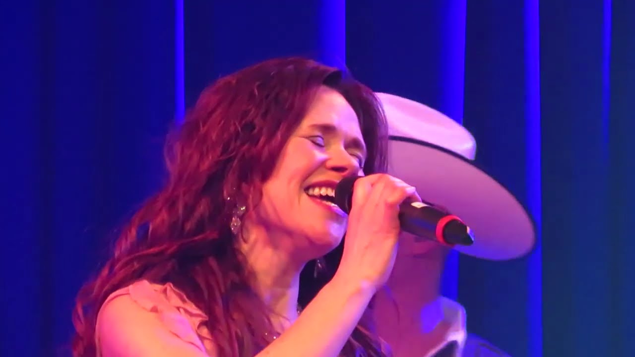 Shania Twain by SHANIA LIVE (1), Ravenshead V H, Fri 7  Mar 26 (4K)
