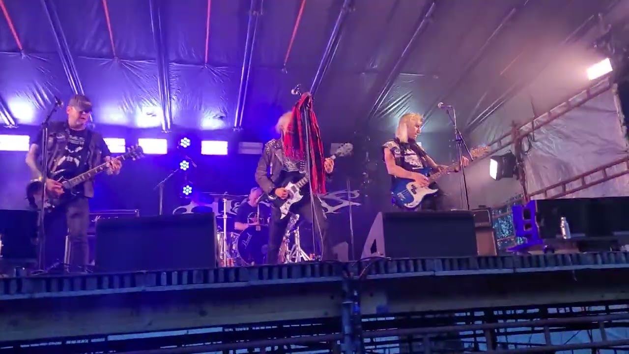 HIATUS - Destroy Me (Live at Puntala, FIN)