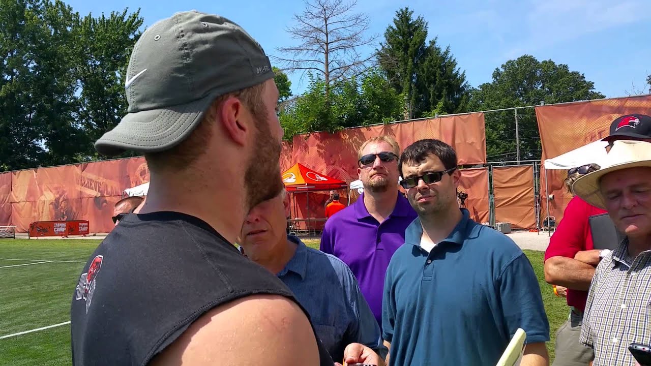 Cleveland Browns LB Scott Solomon on challenging for a starting position
