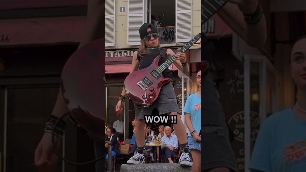 BOHEMIAN RHAPSODY Flash Mob PARIS @julien_cohen @mickeycallisto1435 @Queen #olly #guitar #bgt
