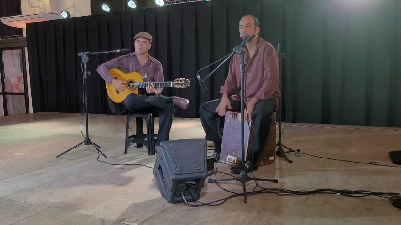 Autumn Leaves - (rumba flamenca) Lucas Dourado e Marcelo Saback