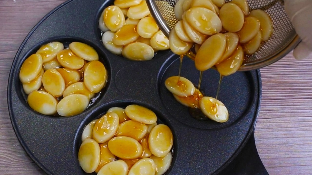 아니 이걸 왜 몰랐죠? 이걸 부었더니 가족들이 하루 종일 입에 달고 살아요👍