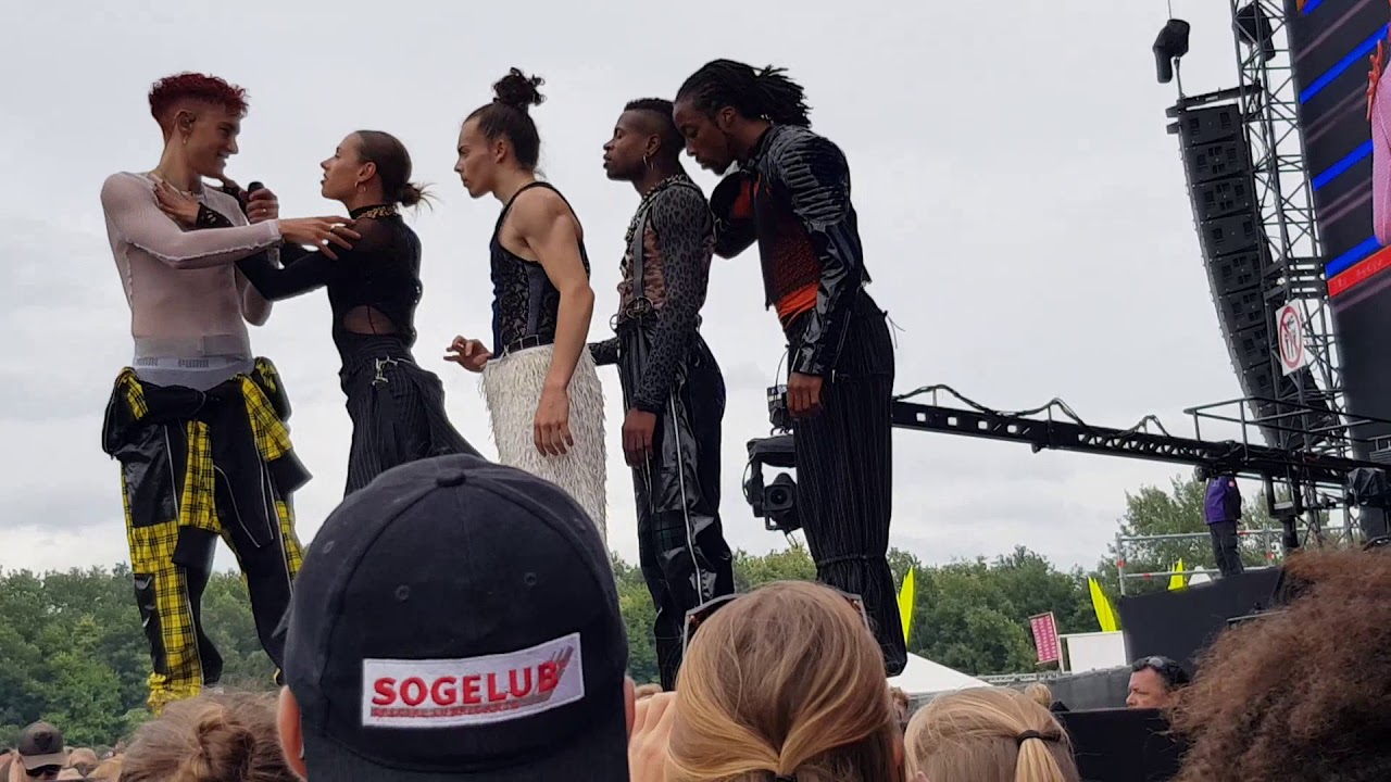 Years & Years - King @ Pinkpop 2018