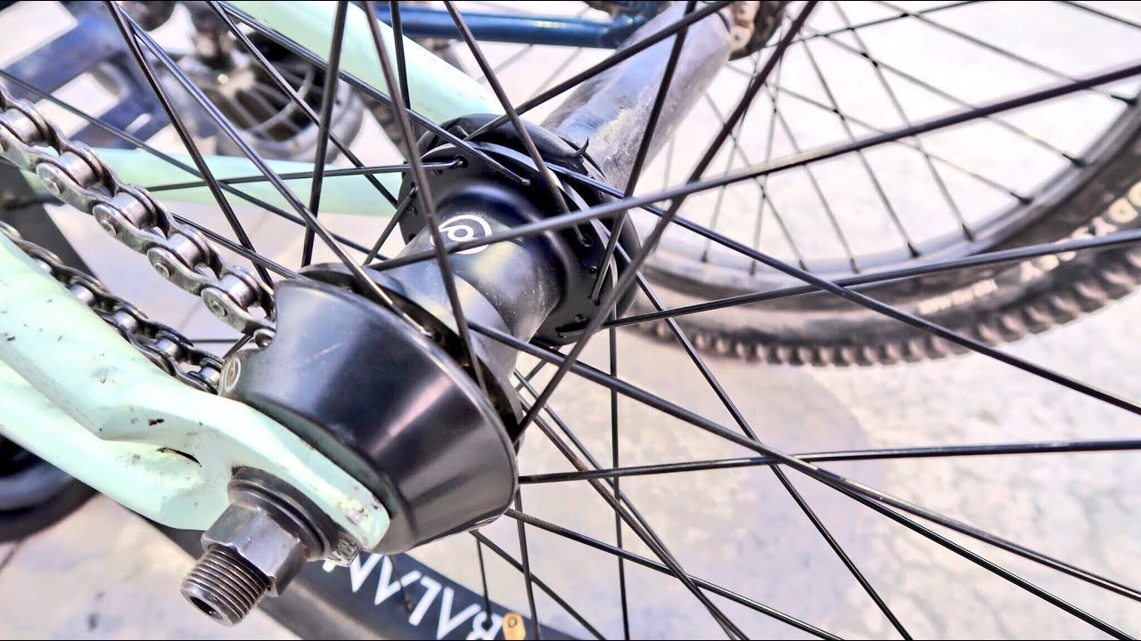 FREECOASTER BMX TRICKS!