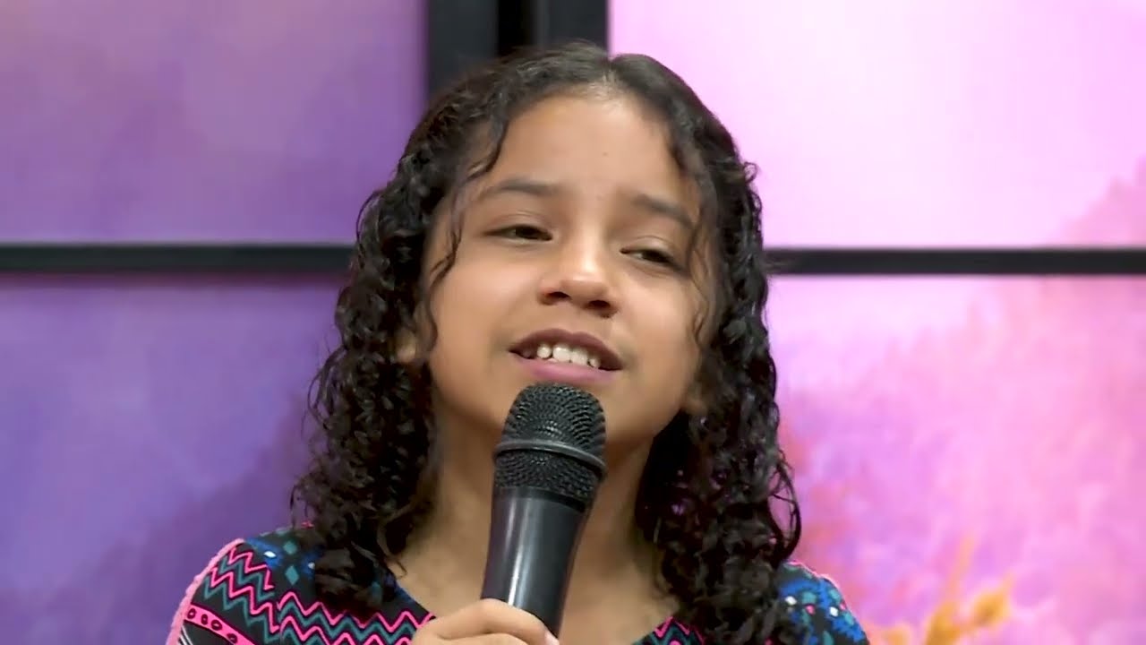I Know That My Savior Loves Me - Cindy y Julie Carrera