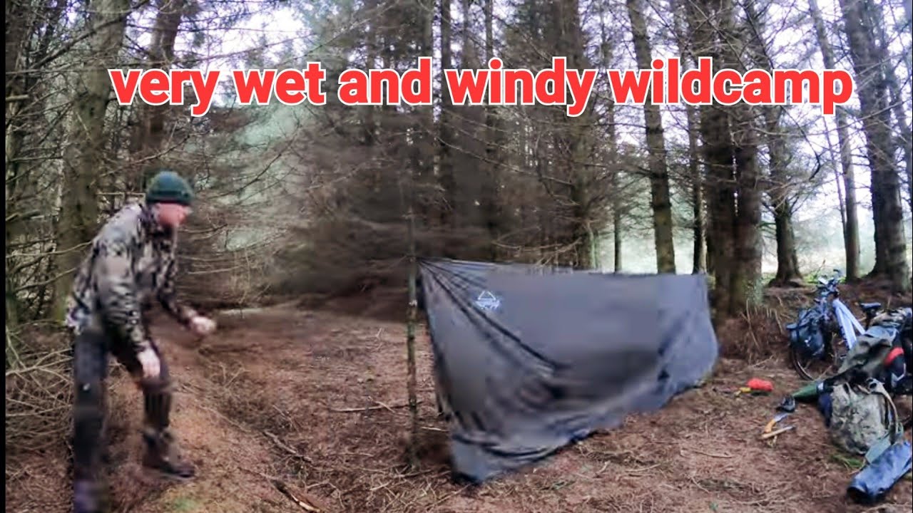 TARP AND BIVVY CAMP IN STRONG WINDS Onewind tarp tent setup