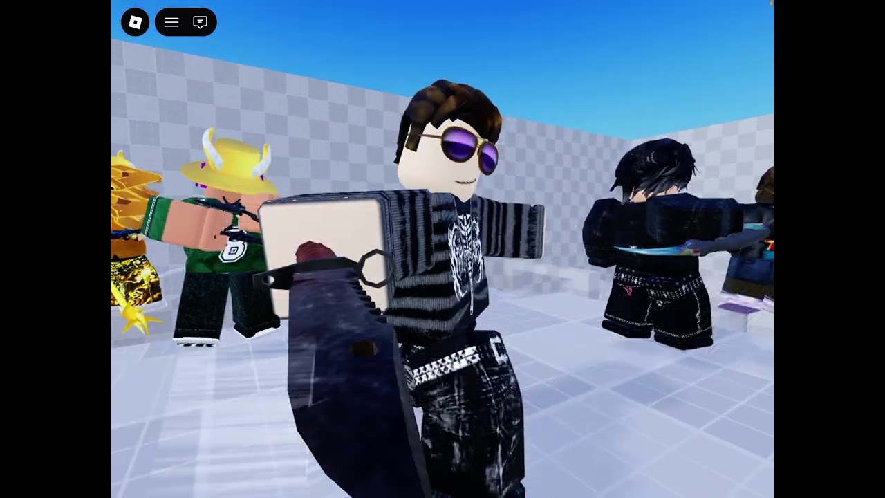 Playing knife arena 