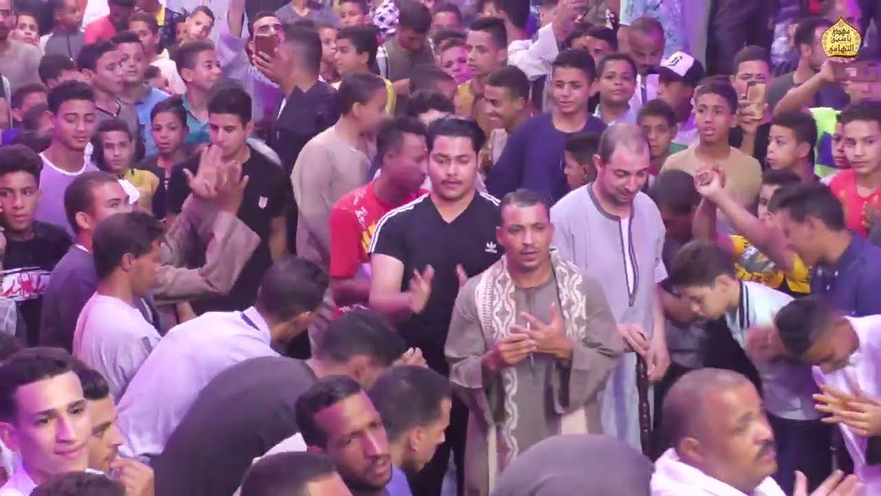 من روائع الشيخ مهدى ياسين التهامى - قصيدة أناوالقلب - أسيوط - باقور (الوصلة الأولى) 4 - 8 -2021