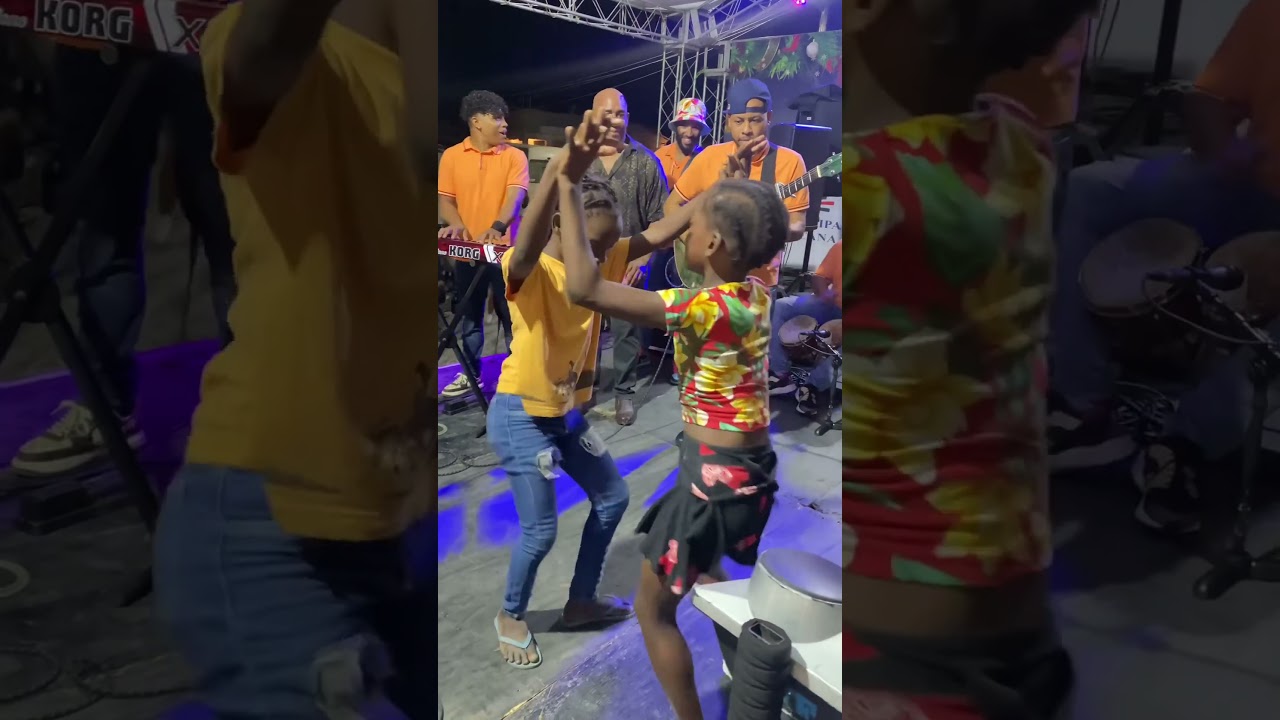 Pura bachata ni&ntilde;as 🇭🇹🇭🇹 ❤️ 🥰 🇭🇹 🇩🇴 🔥 Timoun Ayisyen danse bachata Dominican Republic